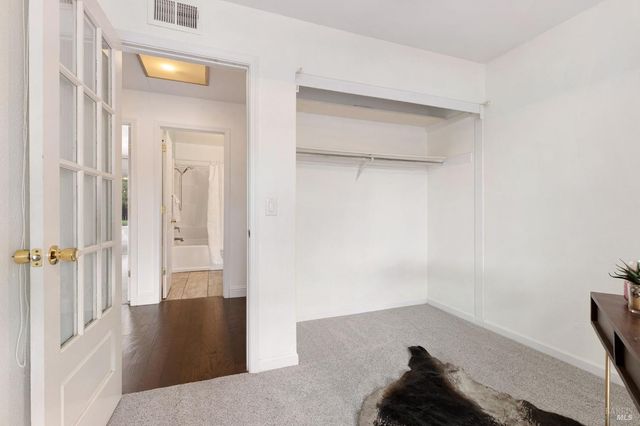 678 Claremont Dr, Vacaville, CA 95687