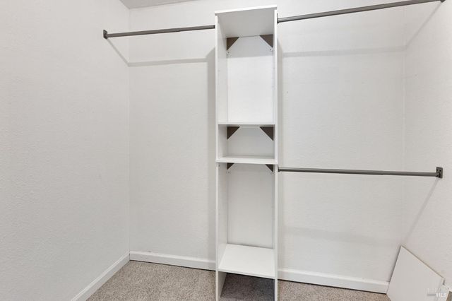 678 Claremont Dr, Vacaville, CA 95687