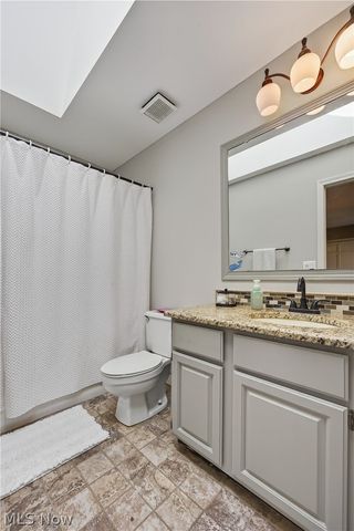 7663 Herrick Park Drive, Hudson, OH 44236
