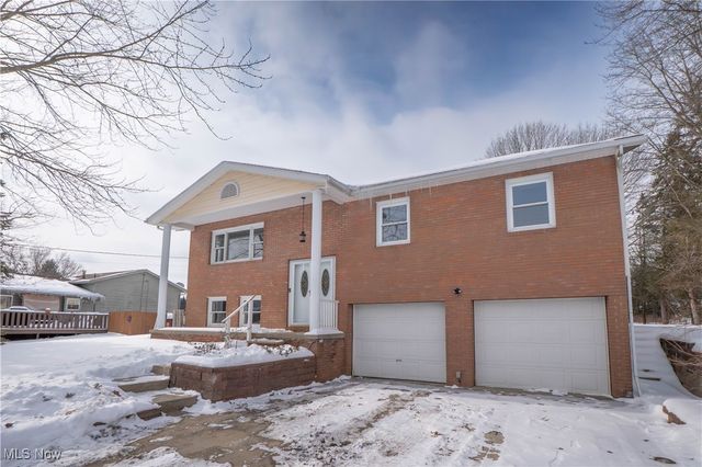 5796 Starview Drive, Clinton, OH 44216