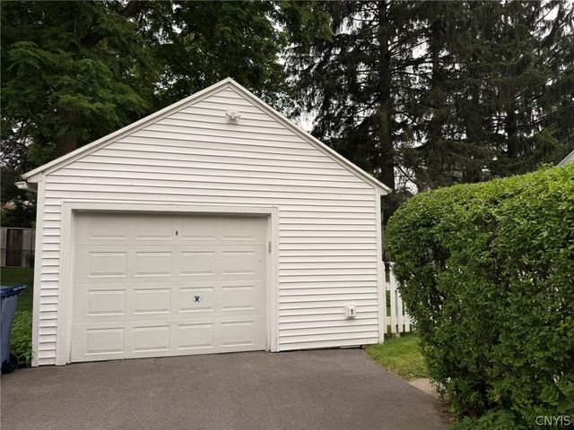 1101 Cumberland Ave, Syracuse, NY 13210