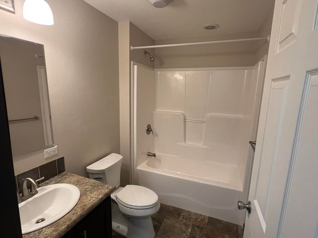 88 Big Bear Road, Rochester, NH 03868