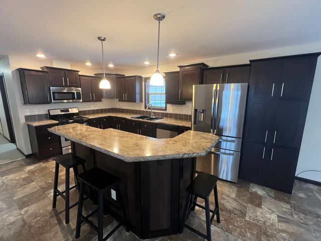 88 Big Bear Road, Rochester, NH 03868