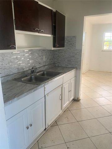 8746 HERBISON AVENUE, North Port, FL 34287