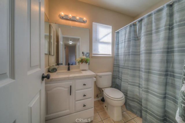 10842 Wakefield East, Adelanto, CA 92301