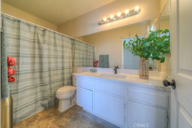 10842 Wakefield East, Adelanto, CA 92301