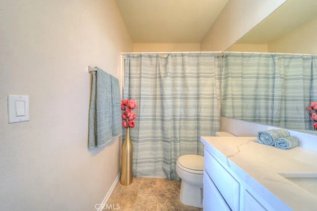 10842 Wakefield East, Adelanto, CA 92301