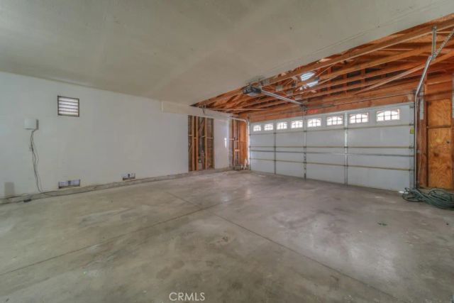 10842 Wakefield East, Adelanto, CA 92301