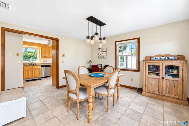 41 Springfield Road, Old Lyme, CT 06371