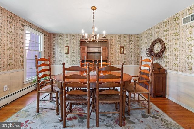 307 PINE RUN RD, Doylestown, PA 18901