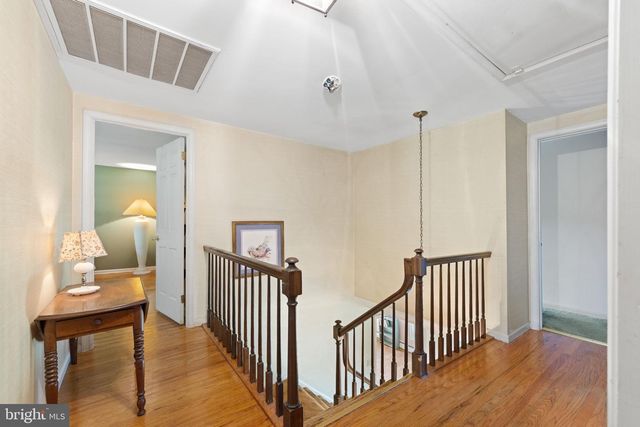 307 PINE RUN RD, Doylestown, PA 18901