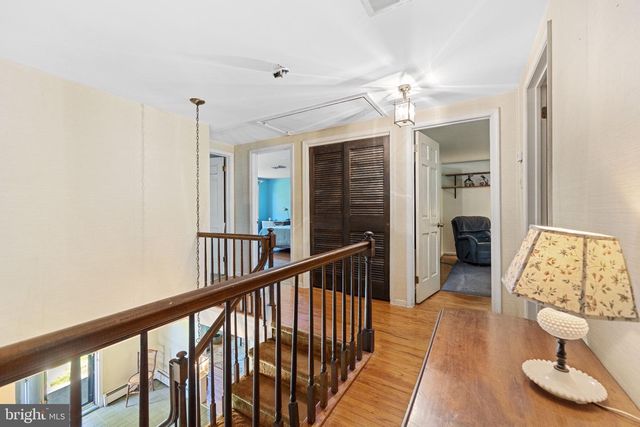 307 PINE RUN RD, Doylestown, PA 18901