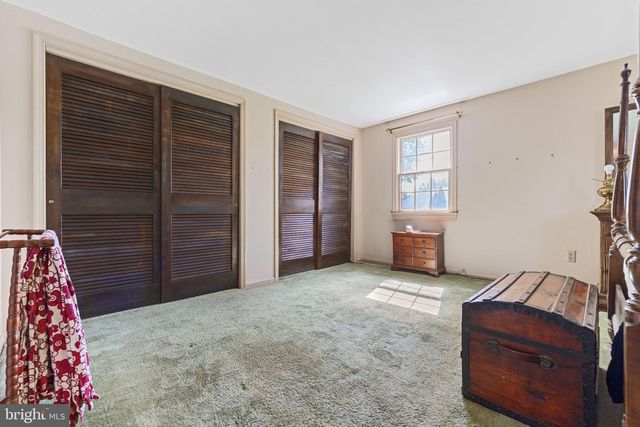 307 PINE RUN RD, Doylestown, PA 18901