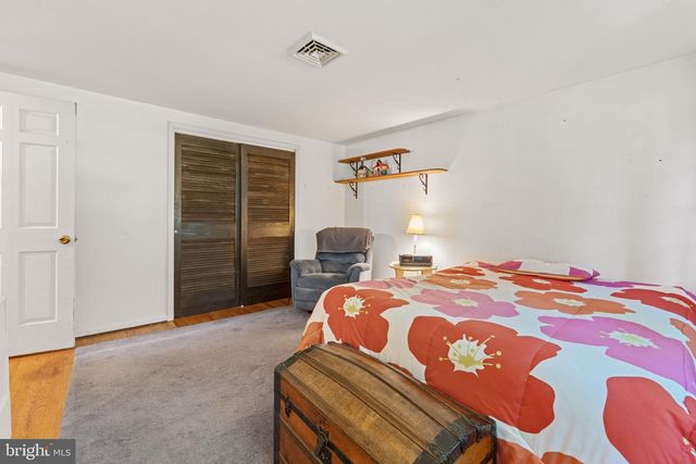 307 PINE RUN RD, Doylestown, PA 18901