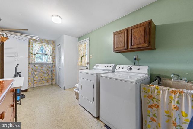 307 PINE RUN RD, Doylestown, PA 18901
