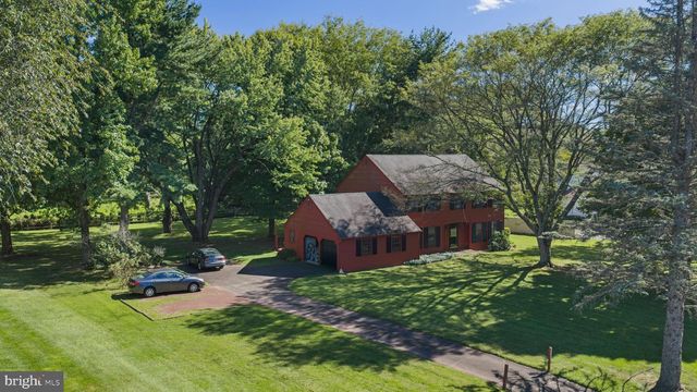 307 PINE RUN RD, Doylestown, PA 18901