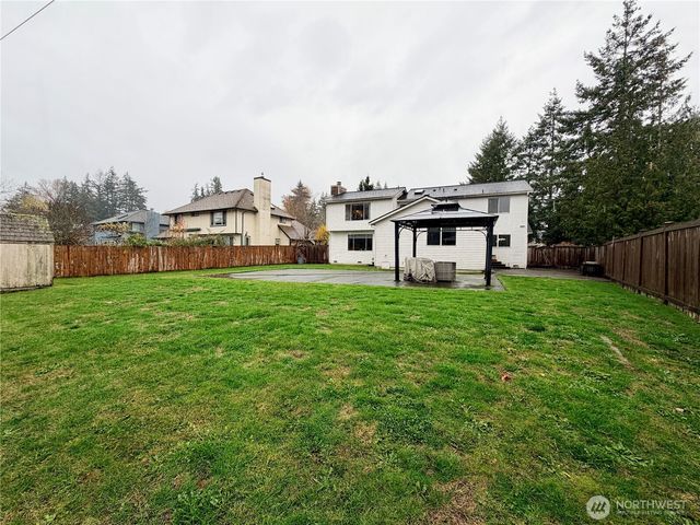 18902 133rd Place SE, Renton, WA 98058