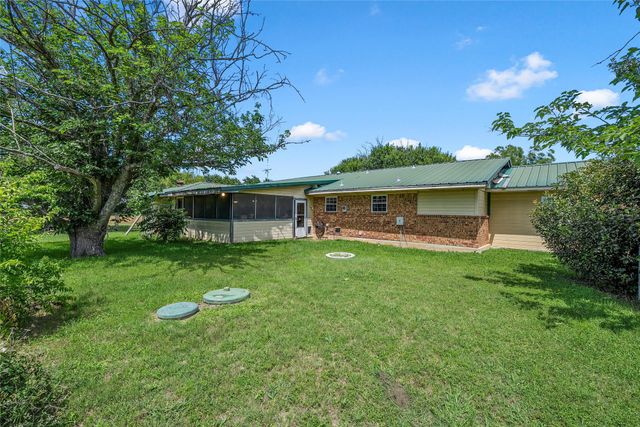 17590 State Highway 317, Moody, TX 76557