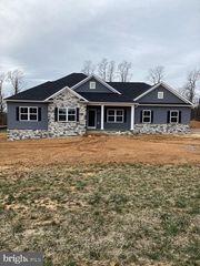 20315 BEAVER CREEK RD, Hagerstown, MD 21740