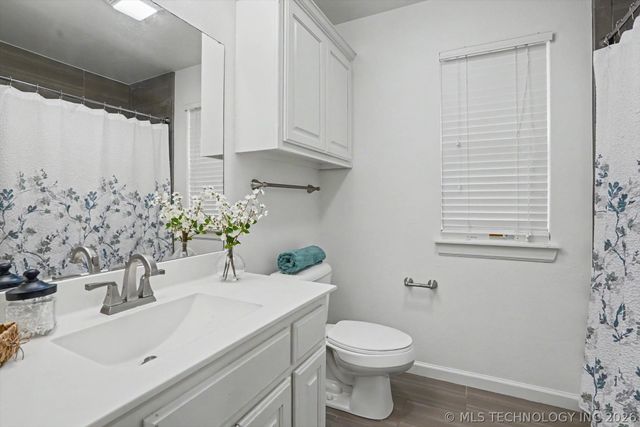 515 W 128th Street S, Jenks, OK 74037