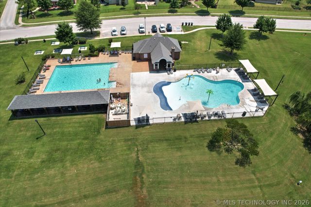 515 W 128th Street S, Jenks, OK 74037