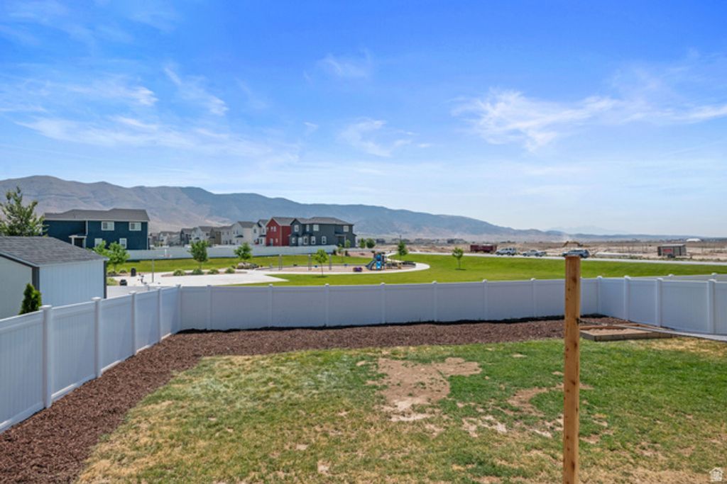 Image 26 of property listing at 3492 N DELTA ST, Eagle Mountain, UT 84005