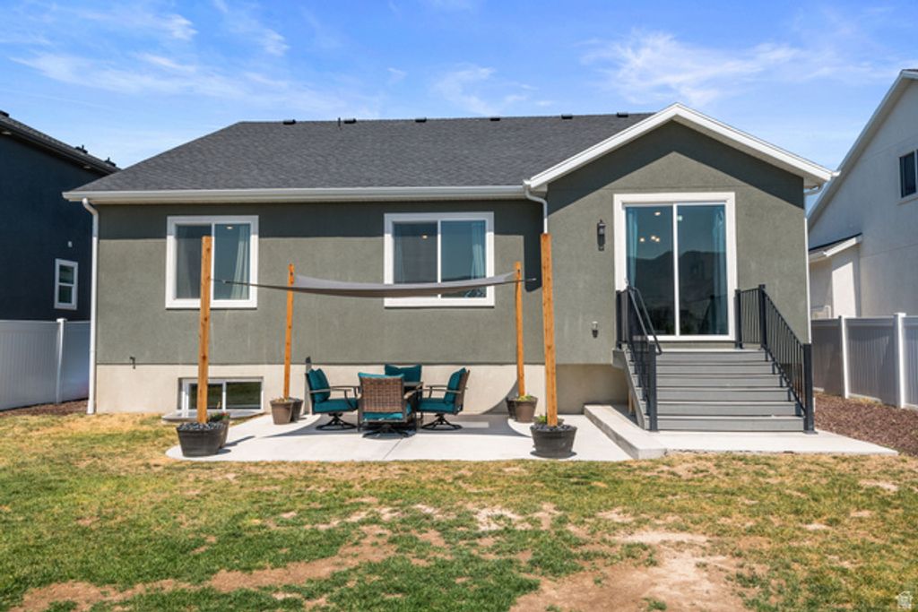 Image 28 of property listing at 3492 N DELTA ST, Eagle Mountain, UT 84005
