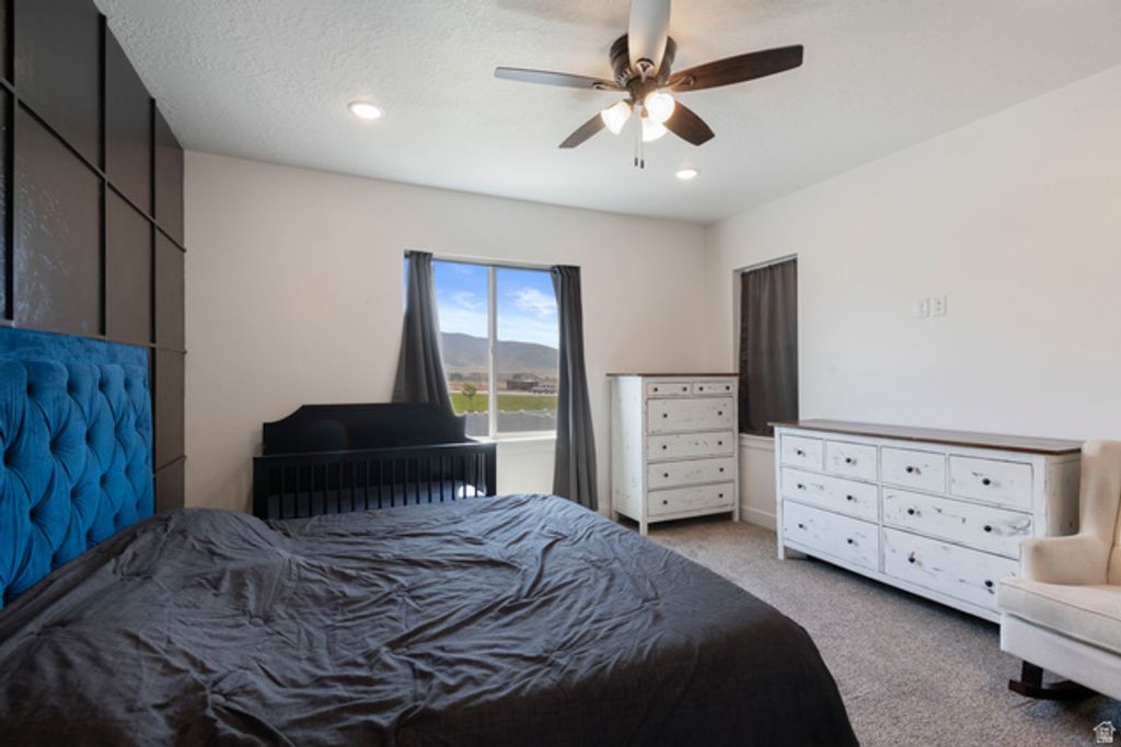 Image 10 of property listing at 3492 N DELTA ST, Eagle Mountain, UT 84005