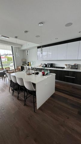 3250 NE 188th Street 204, Aventura, FL 33180