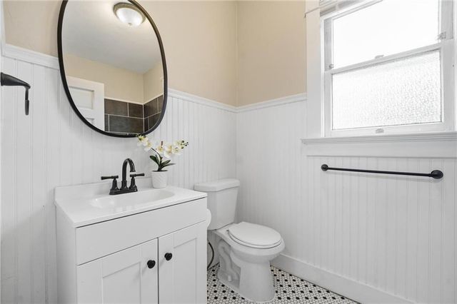 4136 Holly Street, Kansas City, MO 64111