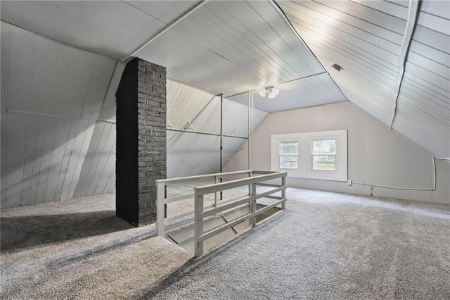 4136 Holly Street, Kansas City, MO 64111