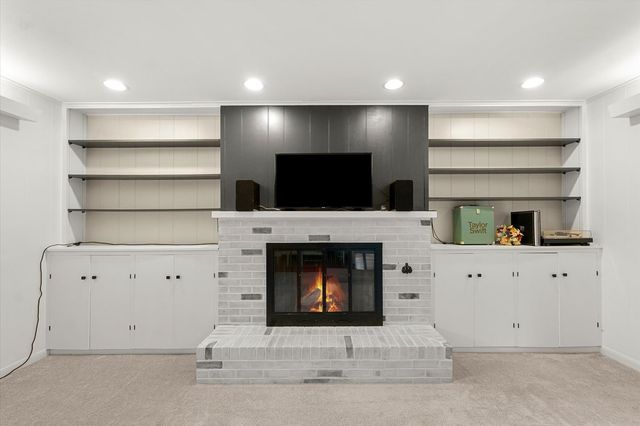 403 Dennis Drive, Danville, IL 61832