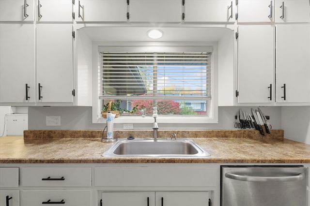 403 Dennis Drive, Danville, IL 61832