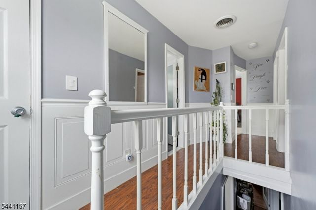 566 E Woodbridge Ave, Woodbridge Twp., NJ 07001
