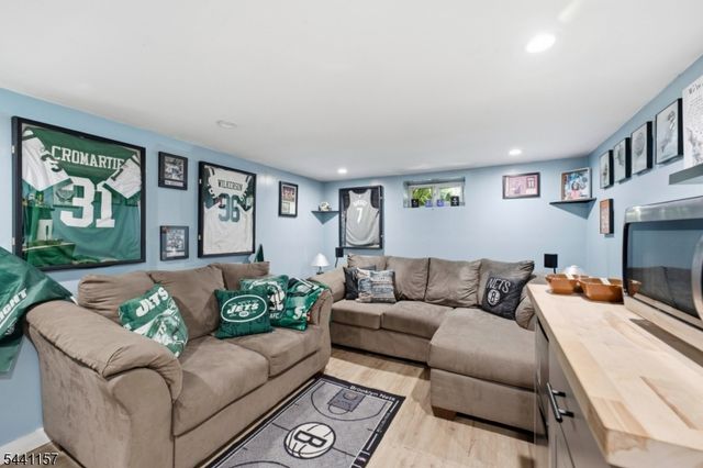 566 E Woodbridge Ave, Woodbridge Twp., NJ 07001