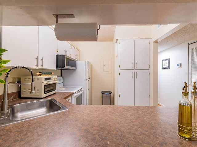 3232 LAKE PINE WAY E F3, Tarpon Springs, FL 34688