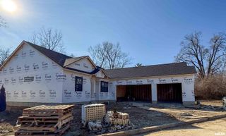 2724 W Woods Edge Drive, Peoria, IL 61614