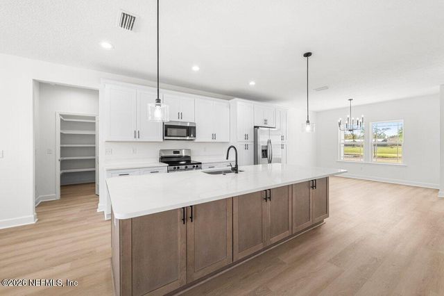 10993 N RUNWAY Circle, Glen St. Mary, FL 32040