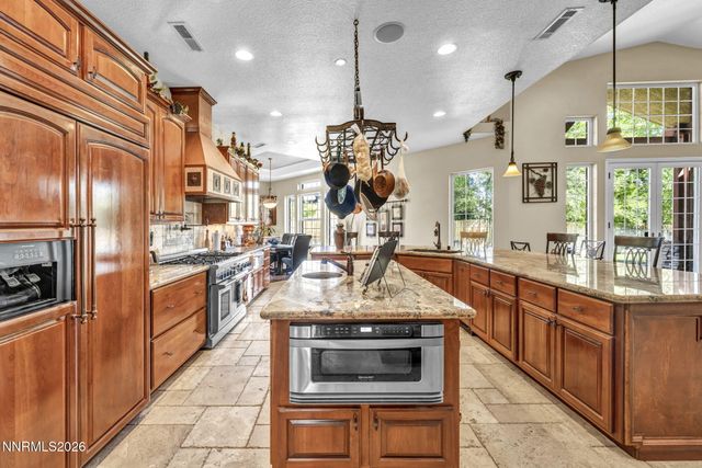 1111 Sweetwater Drive, Reno, NV 89509