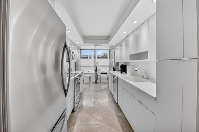 20090 Boca West Drive 338, Boca Raton, FL 33434