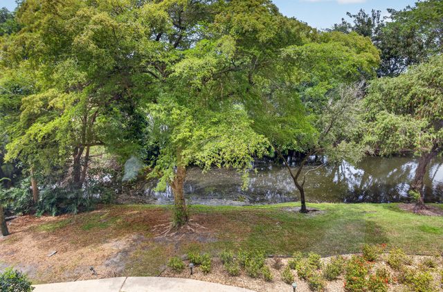 20090 Boca West Drive 338, Boca Raton, FL 33434