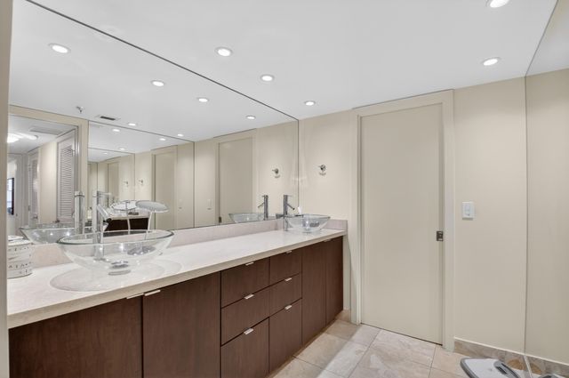 20090 Boca West Drive 338, Boca Raton, FL 33434