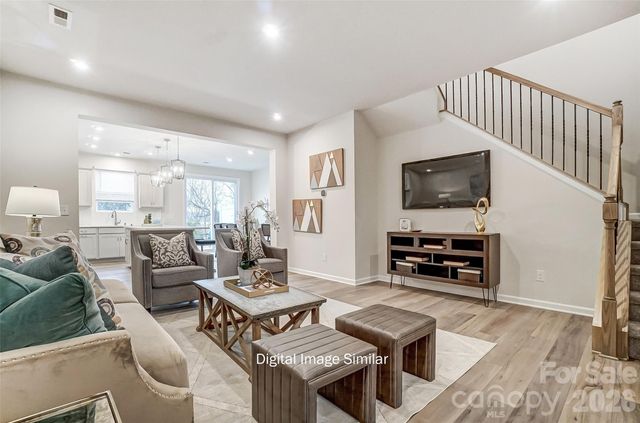 6018 Mallow Crossing Lane, Charlotte, NC 28213