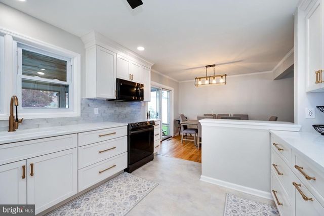 1519 DURWOOD DR, Reading, PA 19609