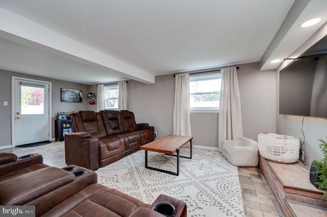 1519 DURWOOD DR, Reading, PA 19609