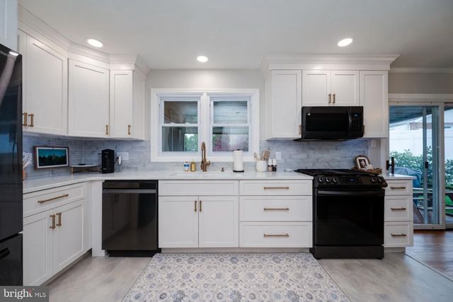 1519 DURWOOD DR, Reading, PA 19609