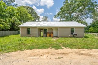 101 Old Tennessee NE Road, Cartersville, GA 30121