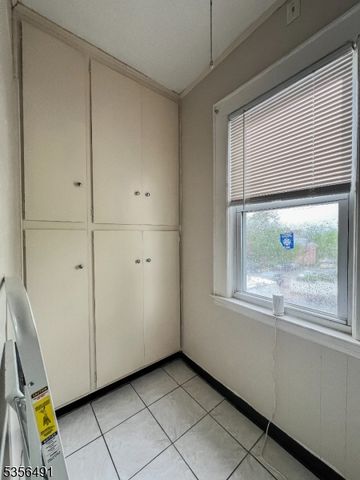56 Hillside Ter, Irvington Twp., NJ 07111