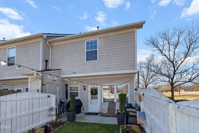 201 Dairy Road, Clayton, NC 27520