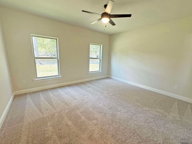 25669 Tarver Dr, Denham Springs, LA 70726